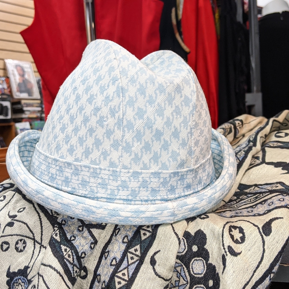 Vintage 1960's hat